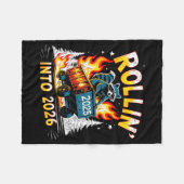 Rollin Into 2026 Funny Raccoon New Year Meme  Fleece Deken (Voorkant (Horizontaal))