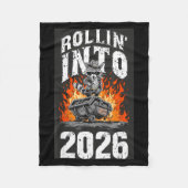 Rollin Into 2026 Raccoon Funny Dumpster Fire 2025  Fleece Deken (Voorkant)
