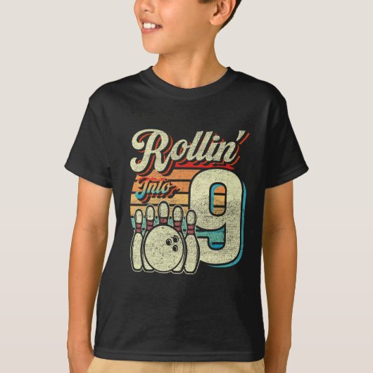 Rollin Into 9 Bowling Birthday Party 9th Birthday T-shirt (Voorkant)
