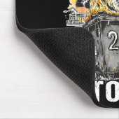 Rolling Into 2026 Trash Racoon Funny New Years Eve Muismat (Hoek)