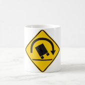 Rollover Hazard Highway Sign Koffiemok (Center)