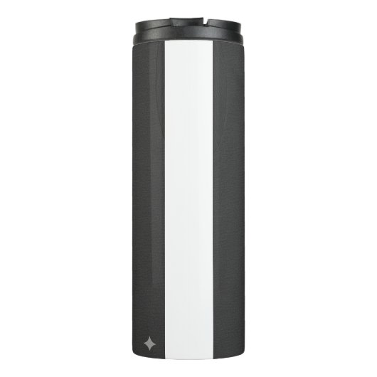 Rolls and Riddles – Tabletop Tales Tee Thermosbeker (Achterkant)