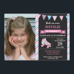 Rolschaatsen verjaardagsuitnodiging verjaardagsfee kaart<br><div class="desc">Rolschaatsen Verjaardag Uitnodiging met aangepaste foto 1e Verjaardag Party. Meisje verjaardagsfeestje uitnodigen. Rolschaatsen Sport thema Verjaardag Bash. Roze Blauw Paarse Grijs en Witte Strepen Krijtbord Achtergrond. 1e verjaardag. 1e 2e 3e 4e 5e 6e 7e 8e 9e 10e 11e 12e 13e 14e `5e, willekeurige leeftijd. Printbaar digitaal. Voor verdere aanpassing klikt...</div>