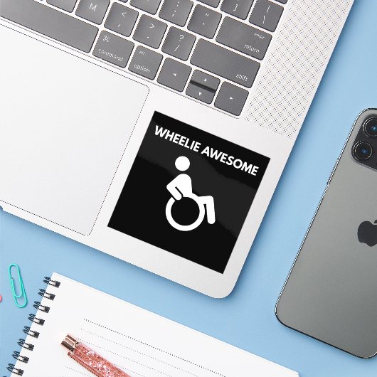 Rolstoel Super Rolstoel Sticker (Laptop met iPhone)