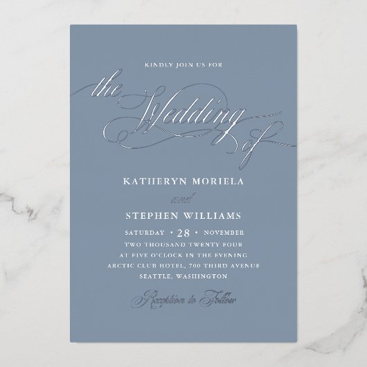 Roman Classic Script Calligraphy Wedding Silver Folie Uitnodiging (Voorkant)