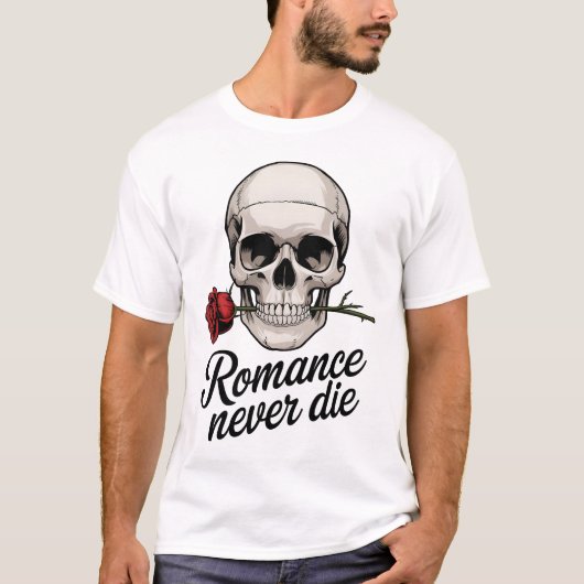 Romance sterft nooit t-shirt (Voorkant)