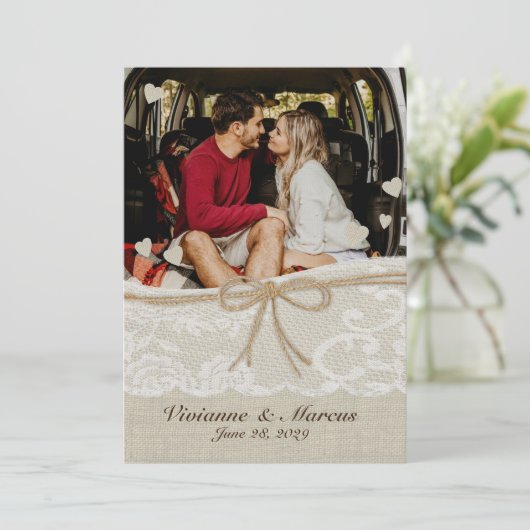 Romance van het land Sla de datum op Save The Date (Staand voorkant)