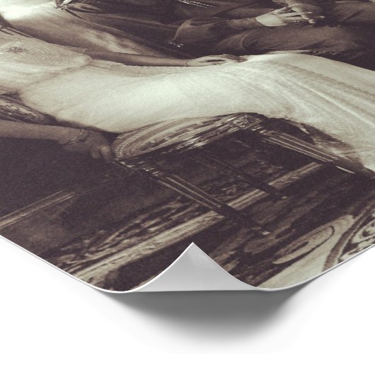 Romanov Family Portrait - 1913 Poster (Hoek)