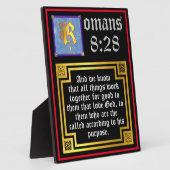 Romans 828 Gold Illuminated Letter KJV Bijbelversi Fotoplaat (Zijkant)