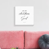 Romans 8:16 Zwart en Wit Canvas Print  (Insitu (Woonkamer))