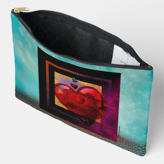 Romantic Art Bag – Held in Light Etui (Open)
