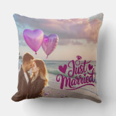 Romantic Beach Couple Cushion for Newlyweds Kussen (Voorkant)