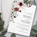 Romantic Burgundy Blush Plum Green Floral Wedding Kaart<br><div class="desc">Deze charmante romantische huwelijksuitnodiging heeft een mooie bloemige bovenhoek bouquet in de stijlvolle kleurencombinatie van rubberen rood, wazige roze, plum paars en perzik met brutale groenery, verspreid over het hele gebied. Het maakt een prachtige keuze voor bruiloften van midden zomer, herfst en de wintermaanden. De achterkant van de uitnodiging is...</div>