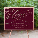 Romantic Burgundy Calligraphy Welcome Wedding Poster<br><div class="desc">Deze romantische bogundkalligrafie bloeit een welkome bruiloft poster.. is perfect voor een eenvoudige bruiloft. Het moderne klassieke ontwerp is voorzien van fancy draden en grillen met prachtige elegante handgeschreven faux champagne Gold folie-typografie. Pas het poster met de naam van de bruid en de bruidegom aan, en de datum van de...</div>