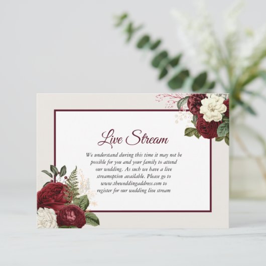 Romantic Burgundy Floral Wedding Live Stream Kaart (Staand voorkant)