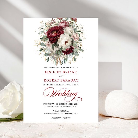 Romantic Burgundy White Flowers Wedding Invitation Kaart