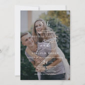 Romantic Calligraphy Dark Photo Monogram Weddensch Kaart (Voorkant)