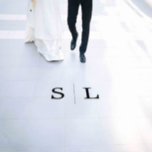 Romantic Calligraphy Monogram Wedding Vloersticker<br><div class="desc">Deze monogram trouwvloersticker van het Romantische Kalligrafie collectie is ideaal voor een eenvoudige huwelijksreceptie. Personaliseer uw monogram dansvloer decal met de initialen van het paar.</div>