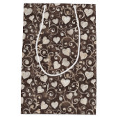 Romantic Cream Brown Hearts Bridal Shower Medium Cadeauzakje (Achterkant)