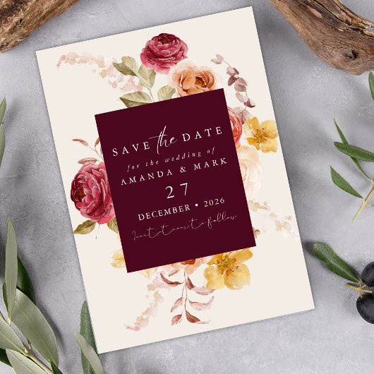Romantic Deep Burgundy Floral Save the date  Kaart