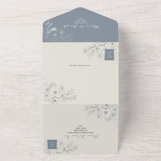 Romantic Dusty Blue Floral Wedding All In One Uitnodiging (Buitenkant)