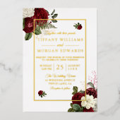 Romantic Elegance: Bourgogne & White Floral Weddin Folie Uitnodiging (Voorkant)