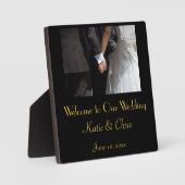 Romantic en Elegant Wedding Couple Holding Hands Fotoplaat (Voorkant)