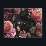 Romantic en Moody Pink Floral | RSVP-Briefkaart Briefkaart<br><div class="desc">Romantisch en humeurig, dit officiële RSVP-briefkaart voor bruiloft is perfect voor een gesofisticeerde moderne bruiloft. Het vochtige bloemontwerp is voorzien van een natuurlijke bouquet van wazige roze en stoffige lavenderbloemen met donkergroene bladeren in een luxe vorm op een donkerzwarte achtergrond. Alle trouwgegevens kunnen worden aangepast aan de behoeften van uw...</div>