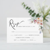 Romantic Floral Eucalyptus Bouquets Wedding RSVP Kaartje (Staand voorkant)