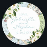 Romantic Floral Map Travel Theme Favor Label<br><div class="desc">Blauwe en groene gedetailleerde kaart met een witte florale grens begunstigt sticker die coördineert met onze plattegrond reisthemabestemming bruiloft en feestsuite. Pas de formulering aan en wijzig de lettertypen en kleuren zoals nodig en klik op 'Pas verder aan'.</div>