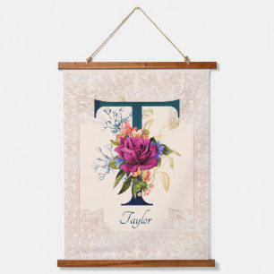 Romantic Floral Monogram Letter T Hangend Wandkleed