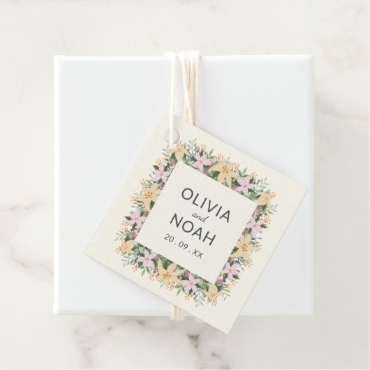 Romantic floral wreath wedding bedankjes labels (In situ)