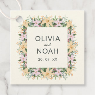 Romantic floral wreath wedding bedankjes labels