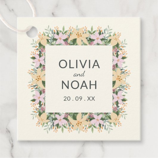 Romantic floral wreath wedding bedankjes labels (Voorkant)