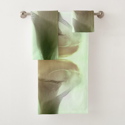 Romantic Flower Detail Bad Handdoek (Insitu)