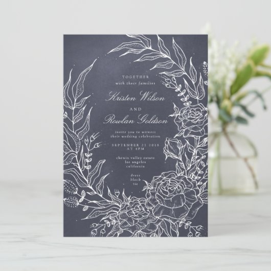 Romantic Flower Wreath Gray Wedding Invitation Kaart (Staand voorkant)