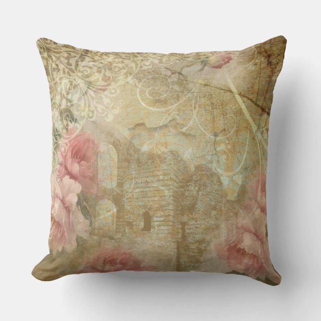 Romantic Garden 1 - Pillow Kussen (Voorkant)