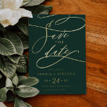 Romantic Gold Foil kalligrafie Green Save the Date Folie Uitnodiging<br><div class="desc">Deze romantische gouden folie kalligrafie groen met de date folie uitnodigcard is perfect voor een eenvoudige bruiloft. Het moderne klassieke ontwerp is voorzien van fancy draden en grillen met een prachtige elegante,  met de hand geschreven luxueuze geperste gouden folie.</div>