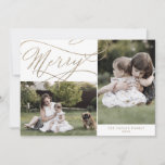 Romantic Gold Merry 3: Foto jaar in Review Feestdagenkaart<br><div class="desc">Dit romantische goud is drie fotojaar in de review vakantiekaart.. de perfecte eenvoudige feestelijke groet. Het moderne klassieke ontwerp is voorzien van fancy draden en grillen met prachtige elegante handgeschreven faux champagne Gold folie-typografie. Pas de kaart aan met 3 foto's, uw familienaam, voornamen en jaar. Vermeld een jaar in review-...</div>