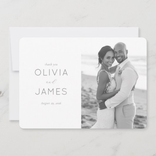 Romantic Grayscale Beach Embrace Bedankkaart (Voorkant)