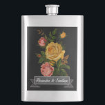 Romantic Heirloom  Floral Rozen op zwart Heupfles<br><div class="desc">Engels Cottcore esthetisch Romantic Heirloom  Floral Pink and Yellow Roses op zwart met Chalkboard Banner Presentatie van de Bride en Groom</div>