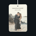 Romantic Jubileum voor het huwelijk van Romantic S Luchtverfrisser<br><div class="desc">Deze Romantische Photo Car Air Freshener kan worden gebruikt als een bruiloft waarop je de datum-gunst,  de verloving-aankondiging voor familie en vrienden kunt opslaan of als een vrijbrief voor je trouwdag.</div>