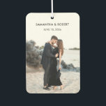 Romantic Jubileum voor het huwelijk van Romantic S Luchtverfrisser<br><div class="desc">Deze Romantische Photo Car Air Freshener kan worden gebruikt als een bruiloft waarop je de datum-gunst,  de verloving-aankondiging voor familie en vrienden kunt opslaan of als een vrijbrief voor je trouwdag.</div>