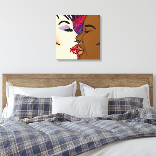 Romantic Kiss | Interraciale Romance Canvas Afdruk (Insitu (Slaapkamer))