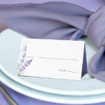 Romantic Lavender Floral Waterverf Plaatskaartje<br><div class="desc">Eenvoudig elegant en voor een romantische bruiloft is de waterverf lavender florals en klassieke serif font voorzien van parennamen op de achterkant.</div>