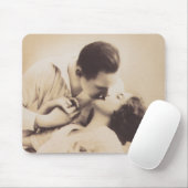 Romantic Love Couple Kissing vintage illustration Muismat (Met muis)