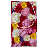 Romantic Mixed Floral Bouquet Pattern with Roses Klein Cadeauzakje (Achterkant)