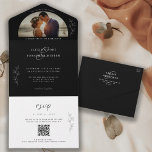 Romantic Mood Botanical Weduwfoto in één i All In One Uitnodiging<br><div class="desc">Een modern en romantisch stemmingsvormend ontwerp met botanische en calligrafische manuscriptaccenten in zwart-wit. Volg de bovenstaande gids om persoonlijke trouwgegevens met je favoriete foto te vervangen. Een alle-in-één trouwuitnodiging die een rsvp kaart met de optie omvat om de QR code af te tasten,  en of uw trouwwebsite te bezoeken.</div>