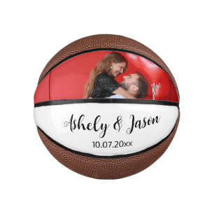 Romantic Newly Weds Basketbal
