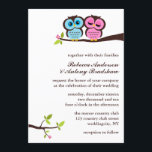 Romantic Owls Wedding Kaart<br><div class="desc">Whimsical en lief bruiloft is een schattige illustratie van twee romantische uilen die op een boomtak zijn geperst.</div>